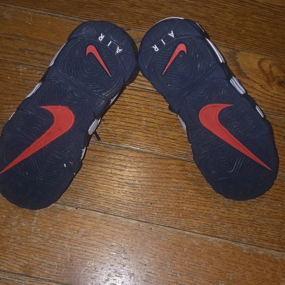 Nike Air More Uptempo 96 'Olympic'.  Kids Size 13c. - Picture 5 of 6